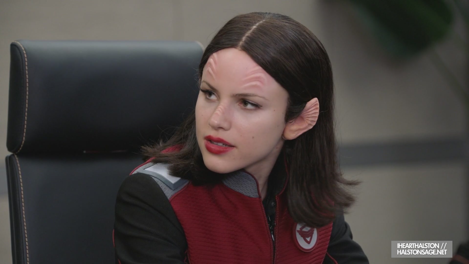 iHeartHalston_HalstonSageNet_TheOrville1x12Screencaps_141.jpg