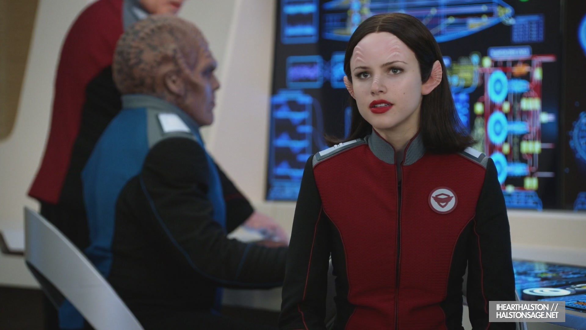 iHeartHalston_HalstonSageNet_TheOrville1x12Screencaps_146.jpg