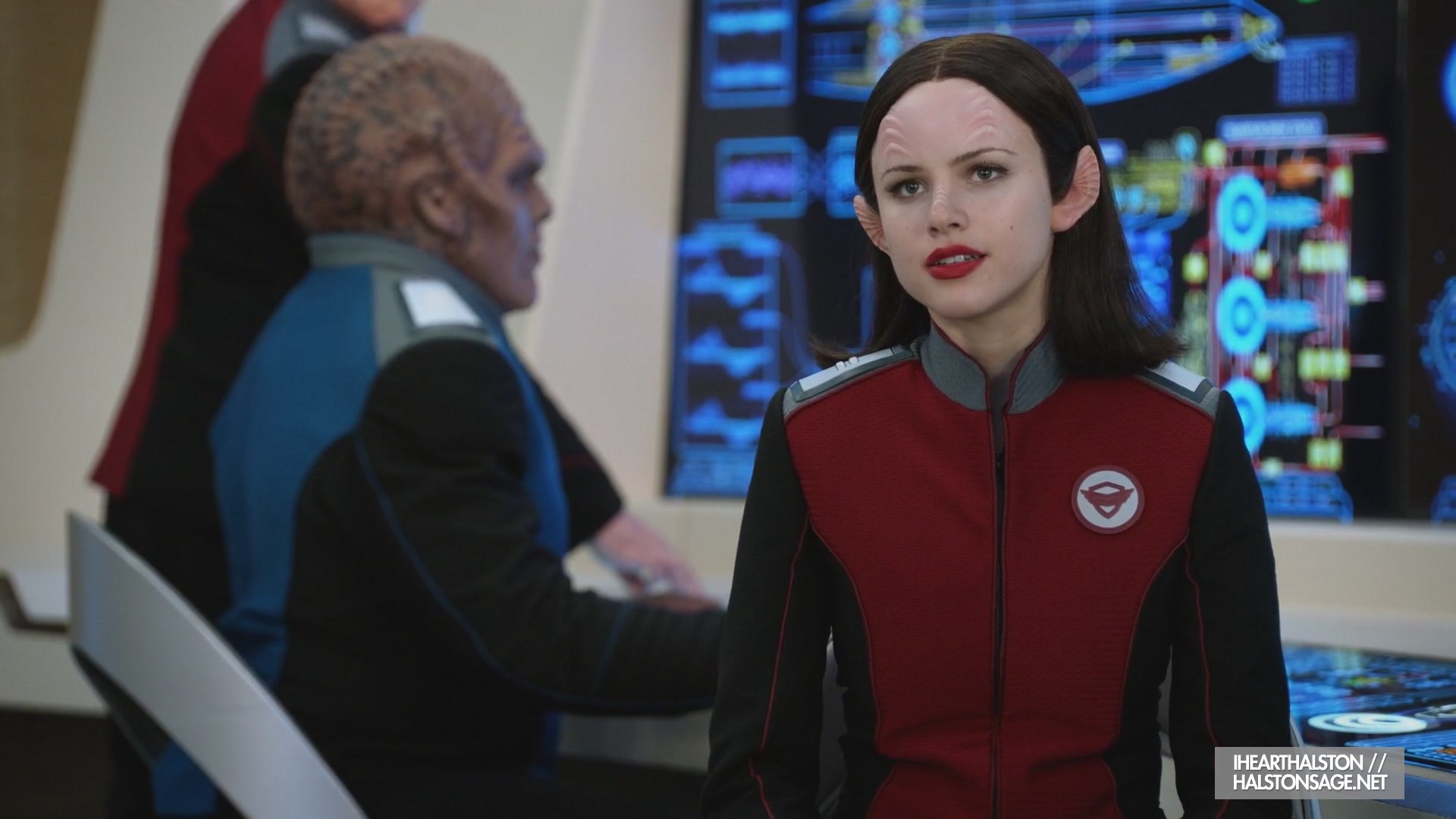 iHeartHalston_HalstonSageNet_TheOrville1x12Screencaps_147.jpg